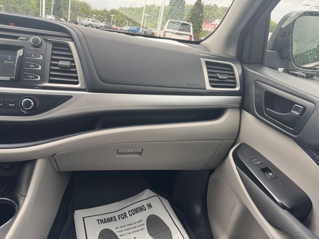 2018 Toyota Highlander LE