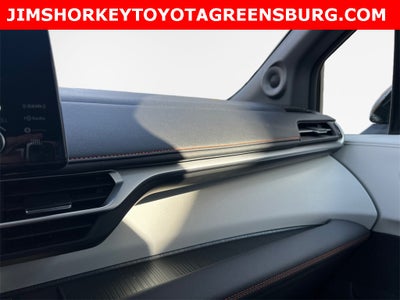 2021 Toyota Sienna XSE 7 Passenger