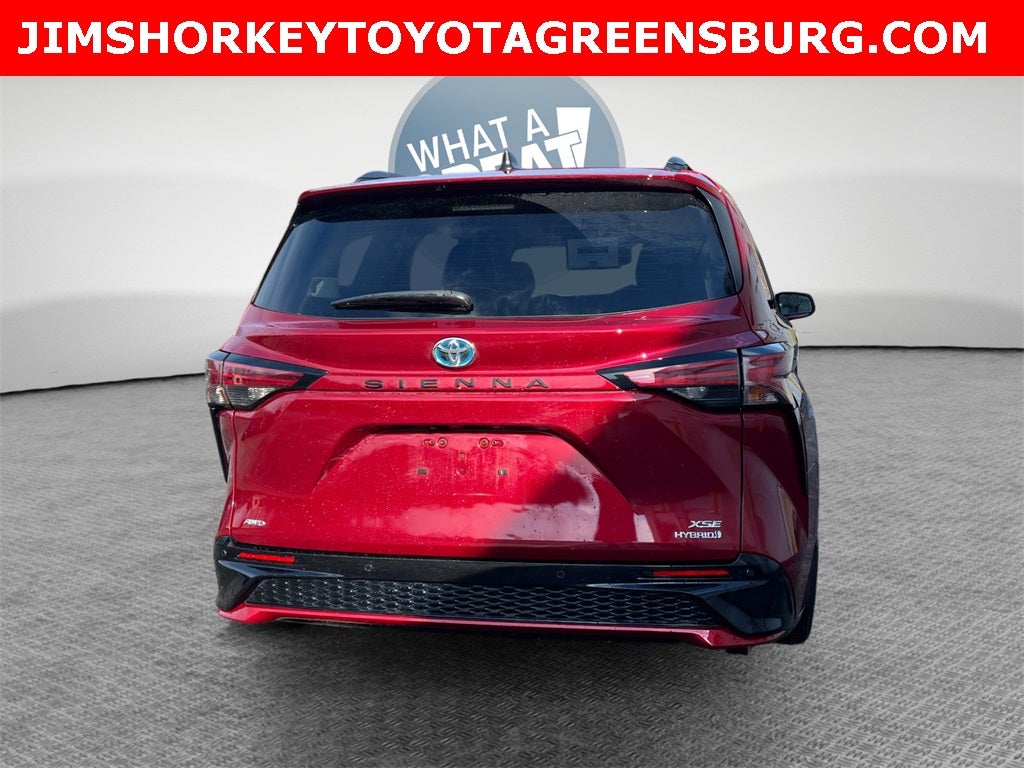 2021 Toyota Sienna XSE 7 Passenger