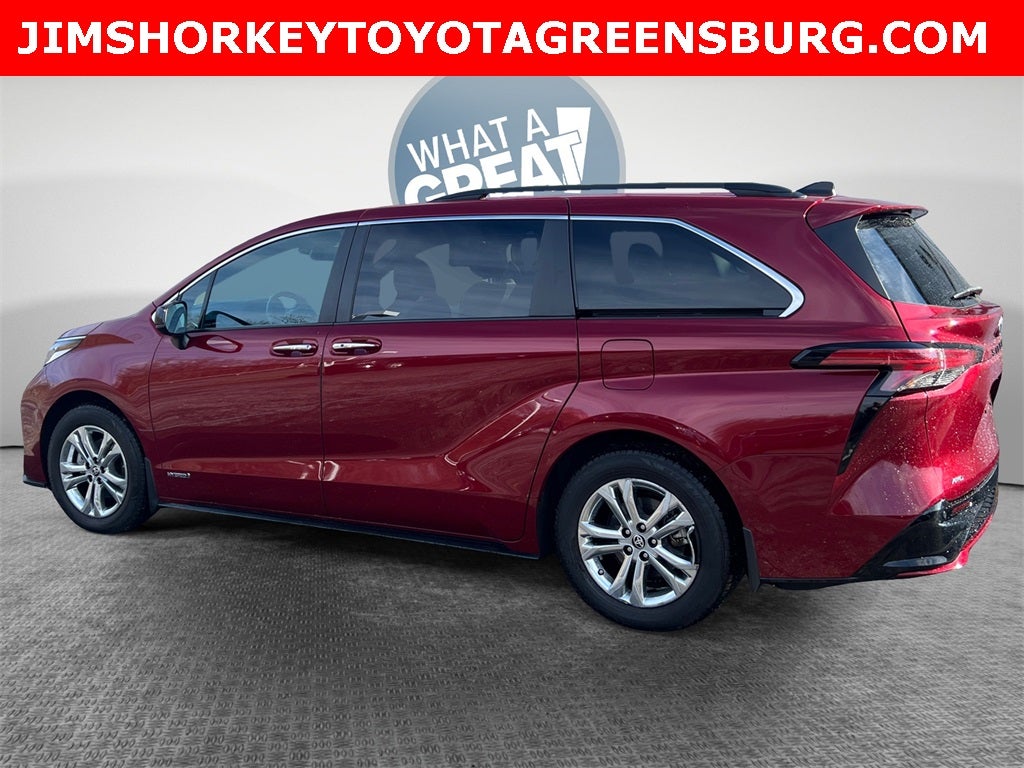 2021 Toyota Sienna XSE 7 Passenger