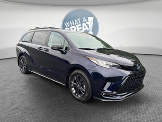 2025 Toyota Sienna XSE 7 Passenger