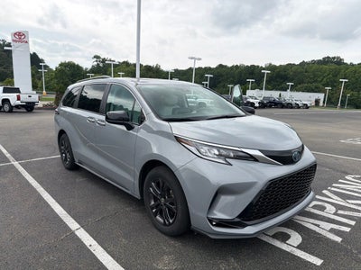 2024 Toyota Sienna XSE 7 Passenger
