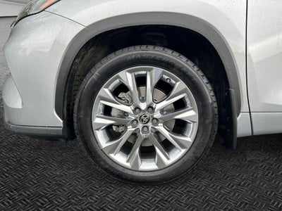 2022 Toyota Highlander Limited