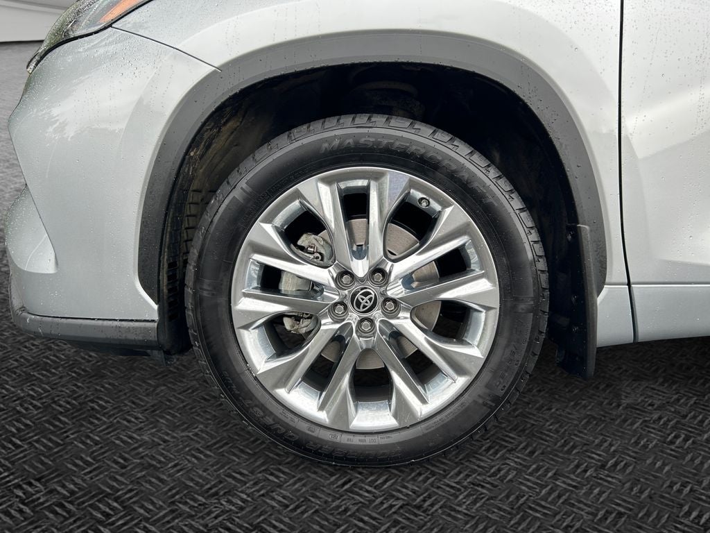 2022 Toyota Highlander Limited
