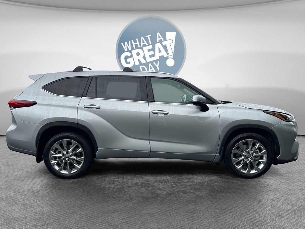 2022 Toyota Highlander Limited