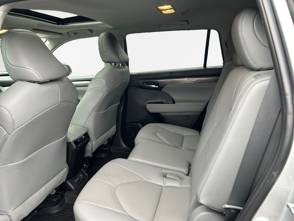 2022 Toyota Highlander Limited