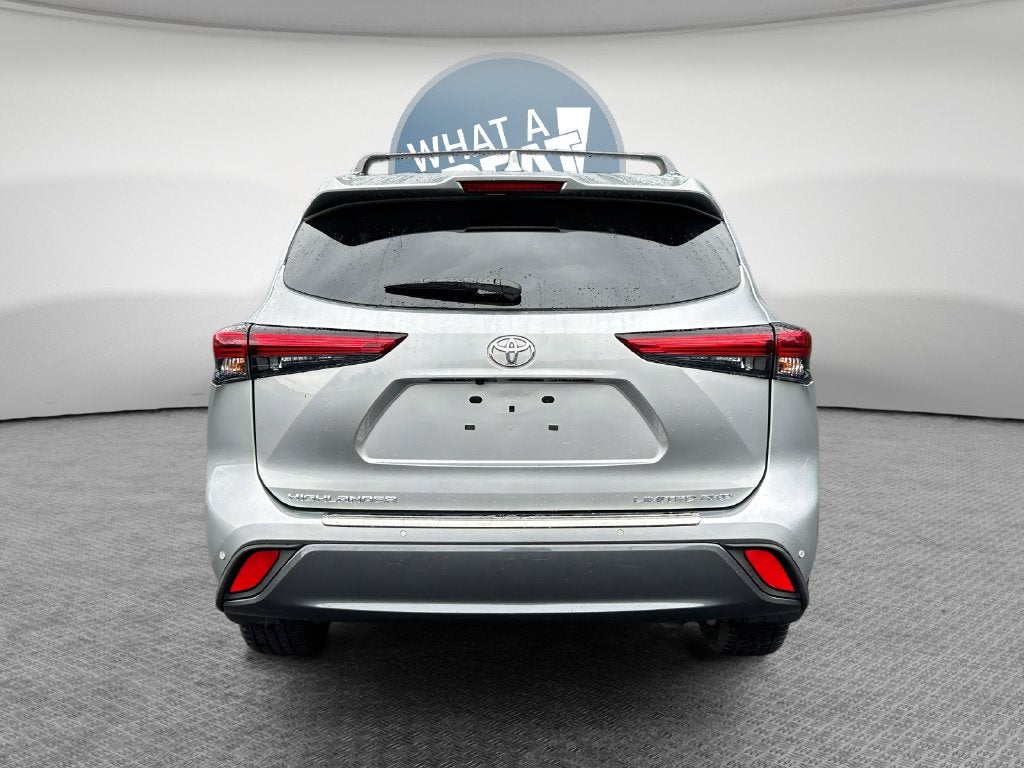 2022 Toyota Highlander Limited