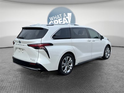2023 Toyota Sienna Platinum 7 Passenger