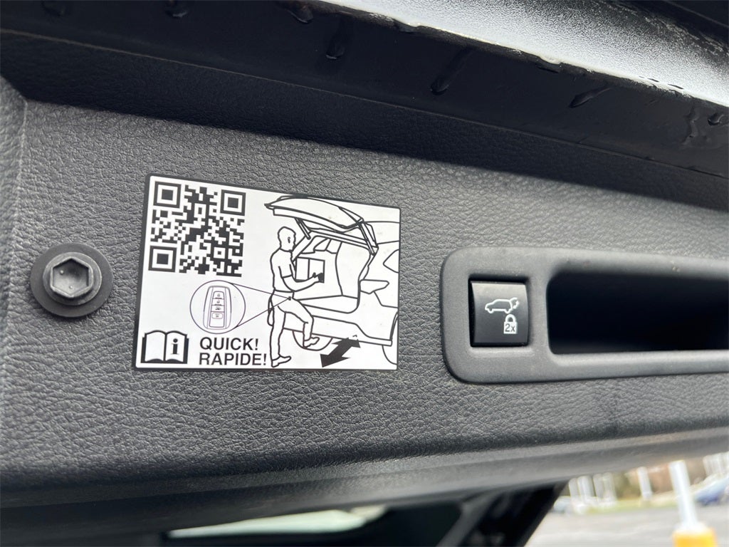 2023 Toyota Sienna Platinum 7 Passenger