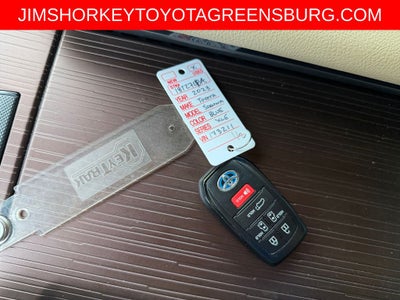 2023 Toyota Sienna XLE 8 Passenger