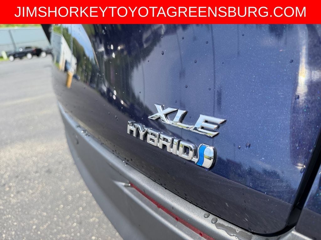 2023 Toyota Sienna XLE 8 Passenger