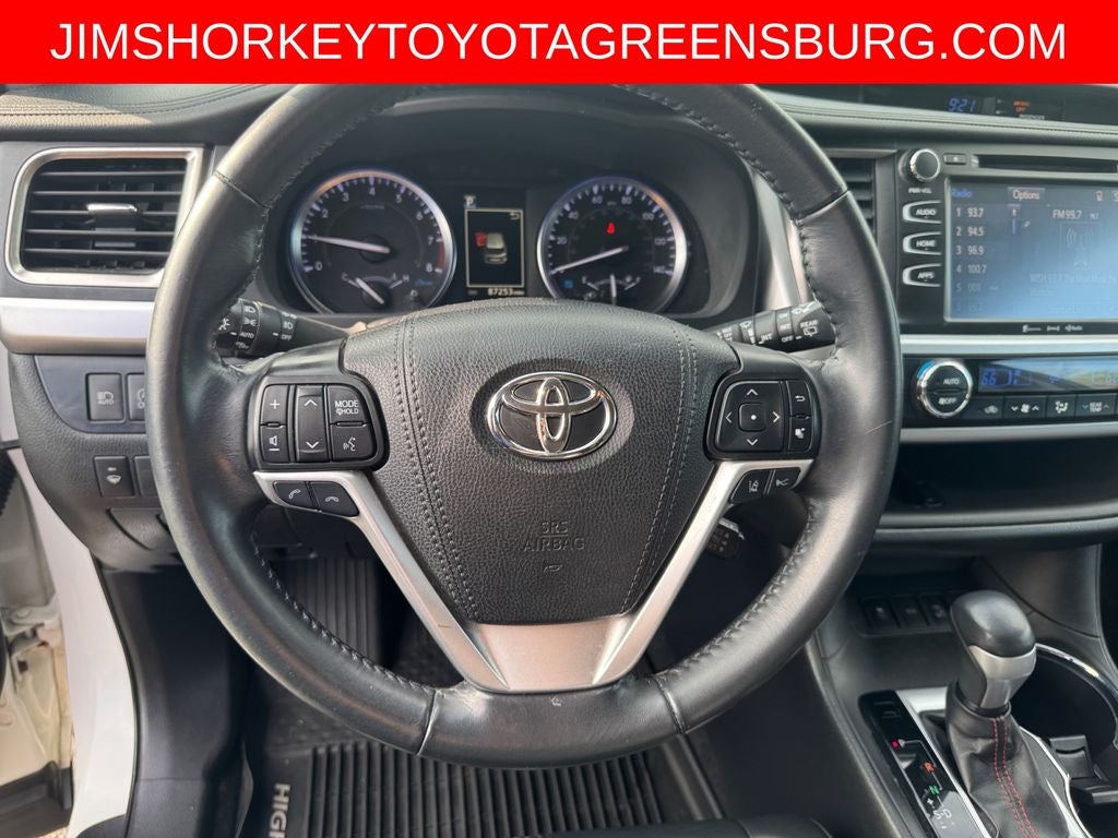 2019 Toyota Highlander SE