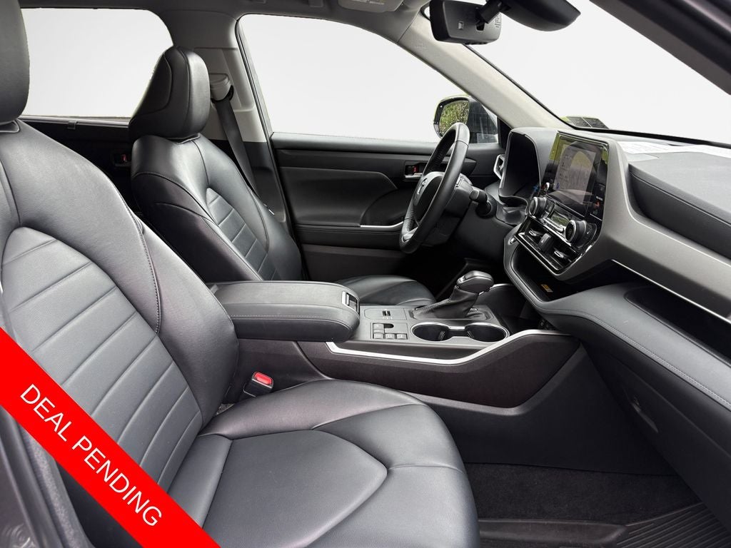 2023 Toyota Highlander Hybrid XLE
