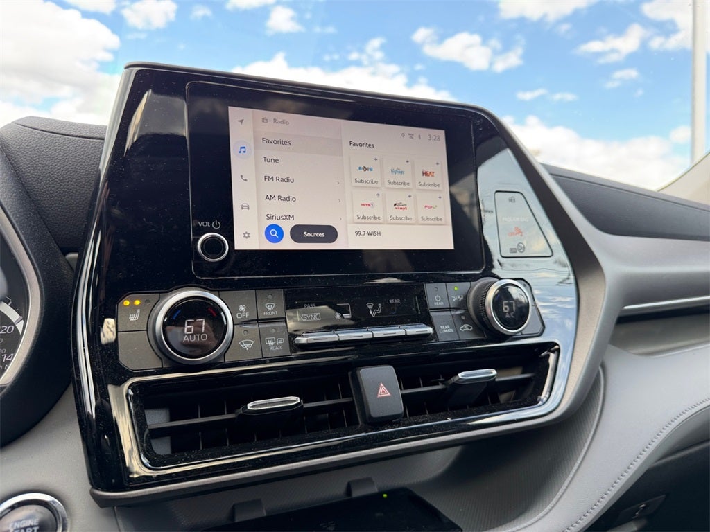 2023 Toyota Highlander XLE