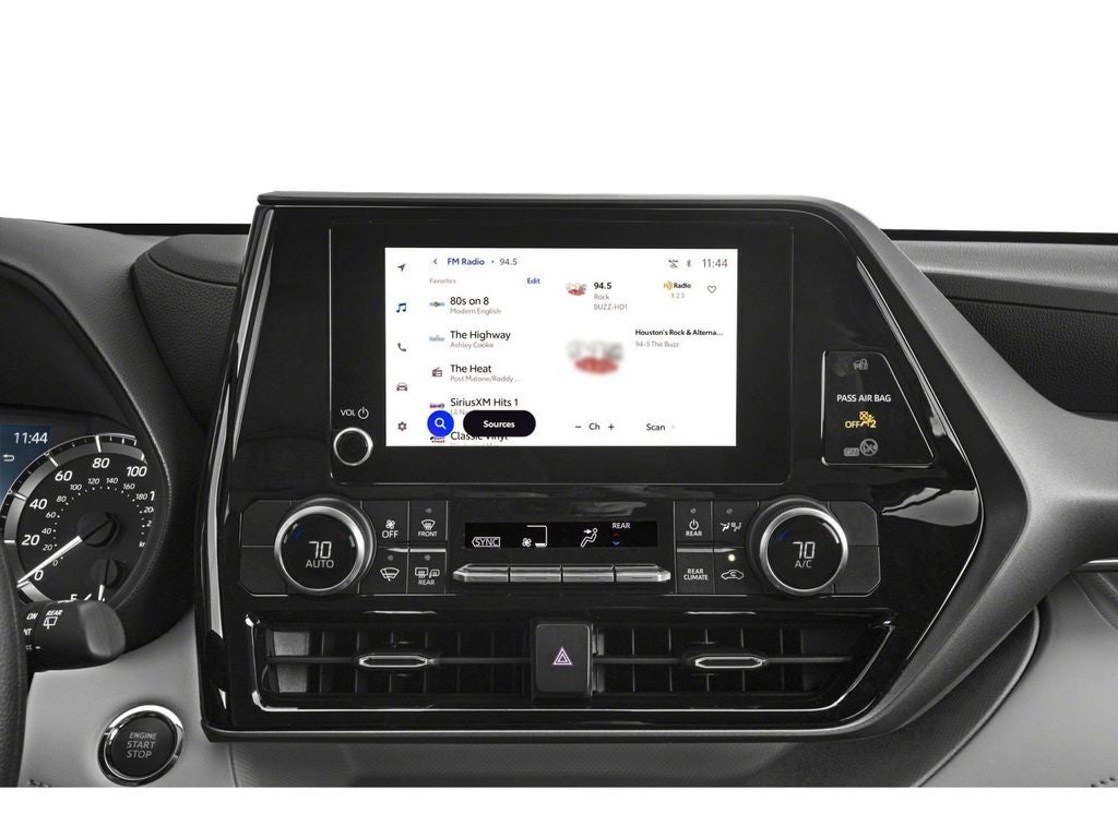2025 Toyota Highlander XLE
