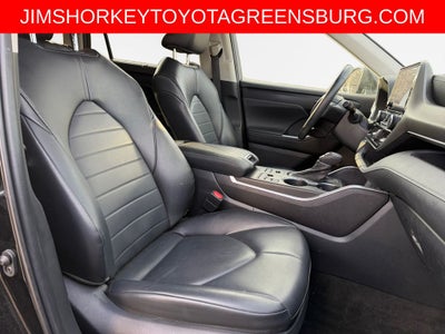 2023 Toyota Highlander XLE