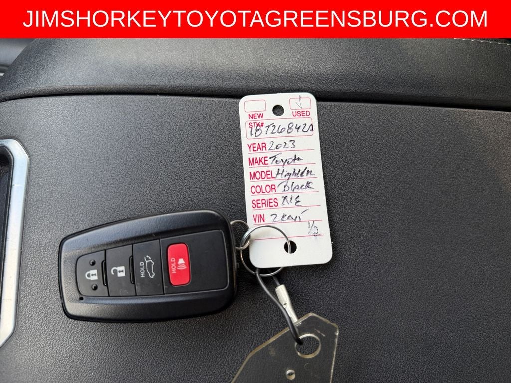 2023 Toyota Highlander XLE