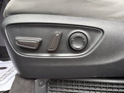 2022 Toyota Sienna XLE 8 Passenger