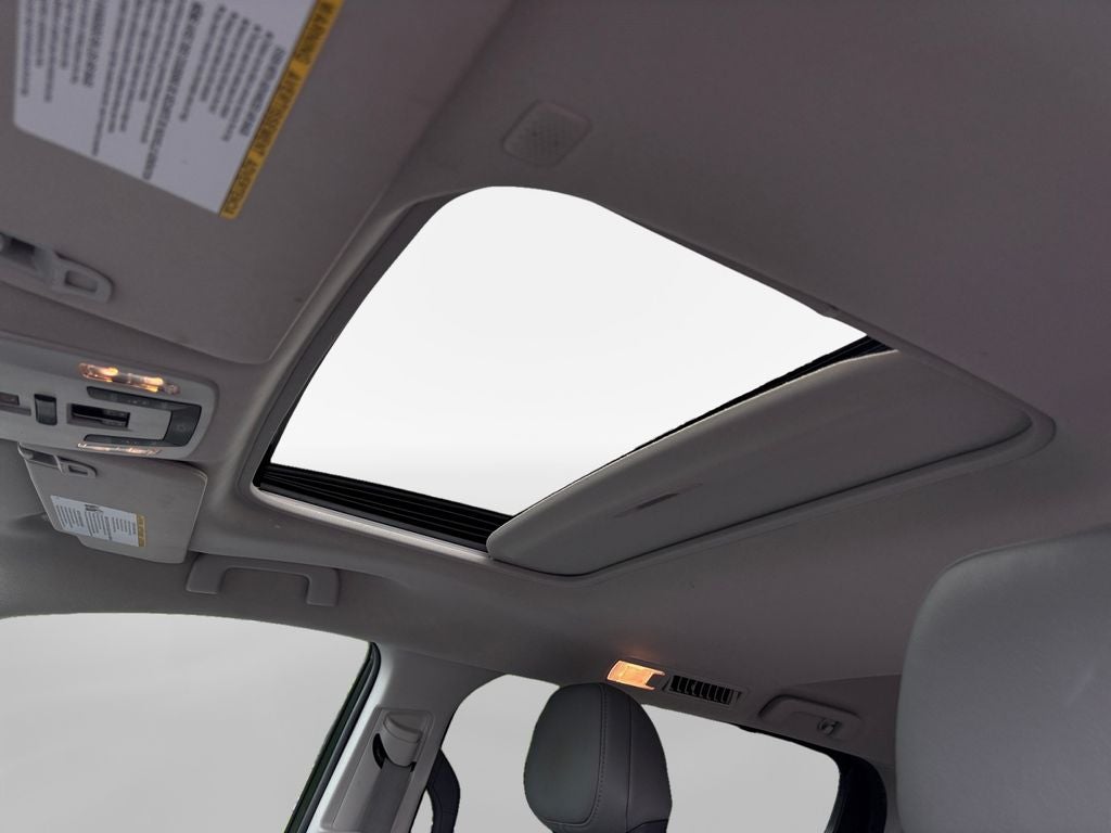 2022 Toyota Sienna XLE 8 Passenger