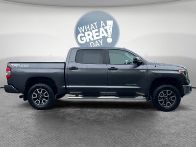 2018 Toyota Tundra SR5