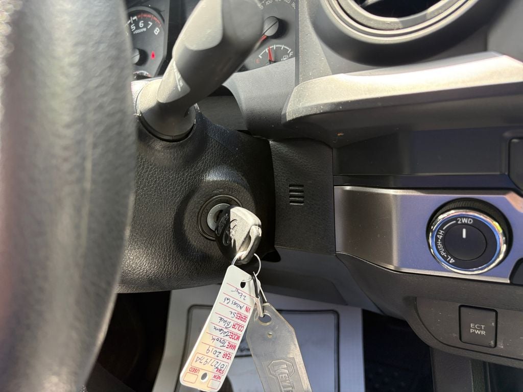 2019 Toyota Tacoma SR