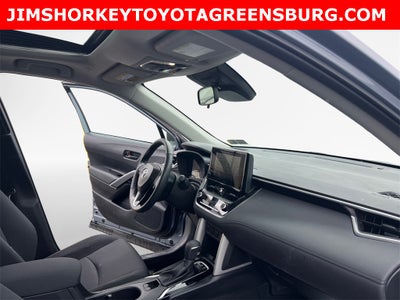 2024 Toyota Corolla Cross LE