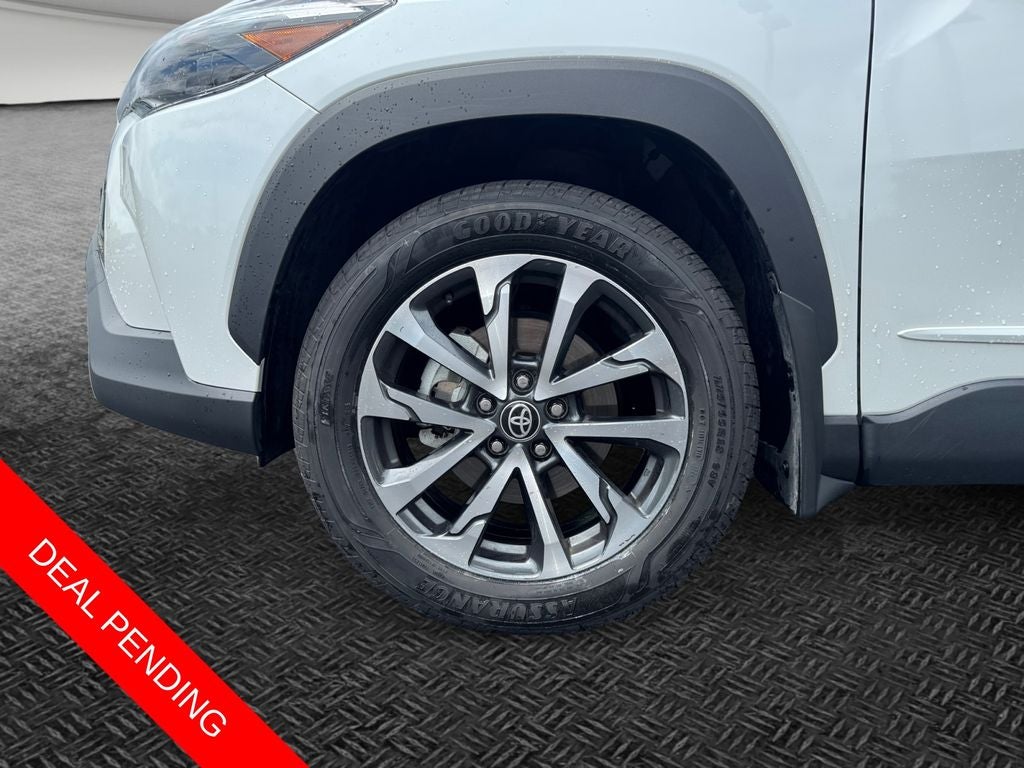 2023 Toyota Corolla Cross XLE