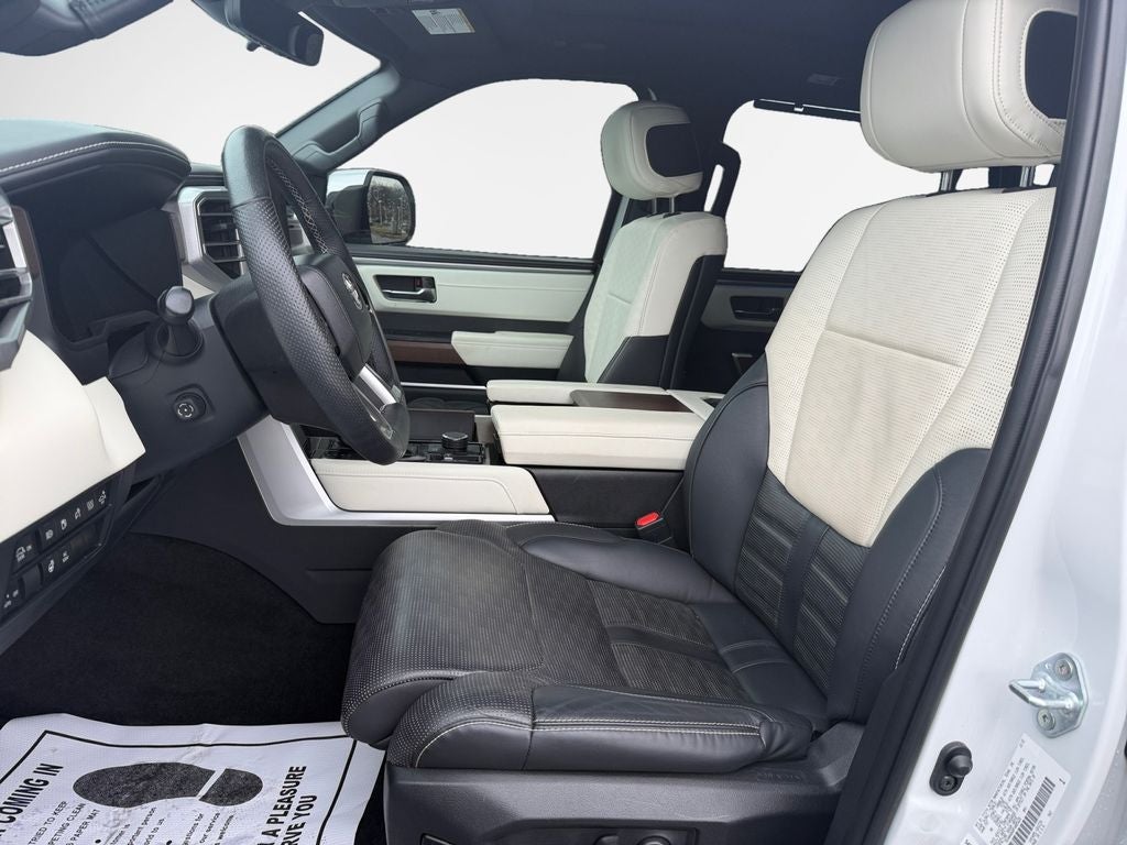 2023 Toyota Sequoia Capstone