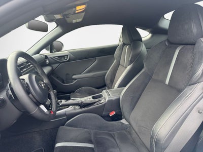 2024 Toyota GR86 Premium