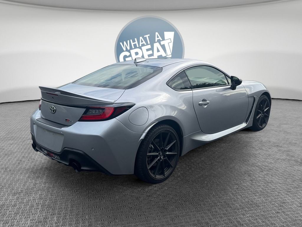 2024 Toyota GR86 Premium