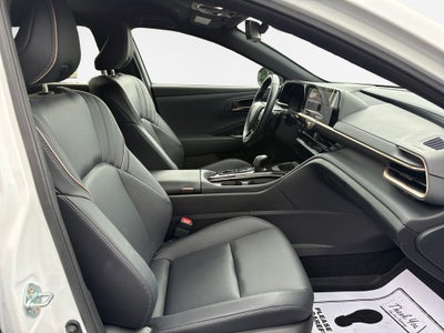 2025 Toyota Crown Signia XLE
