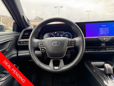 2025 Toyota Crown Signia Limited