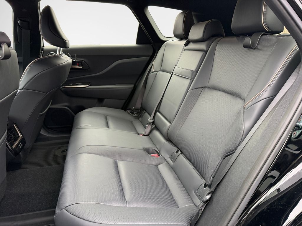 2025 Toyota Crown Signia Limited