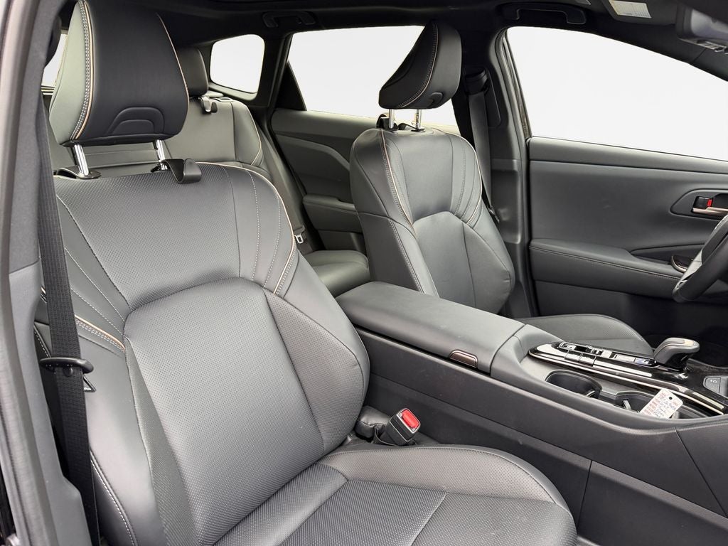 2025 Toyota Crown Signia Limited