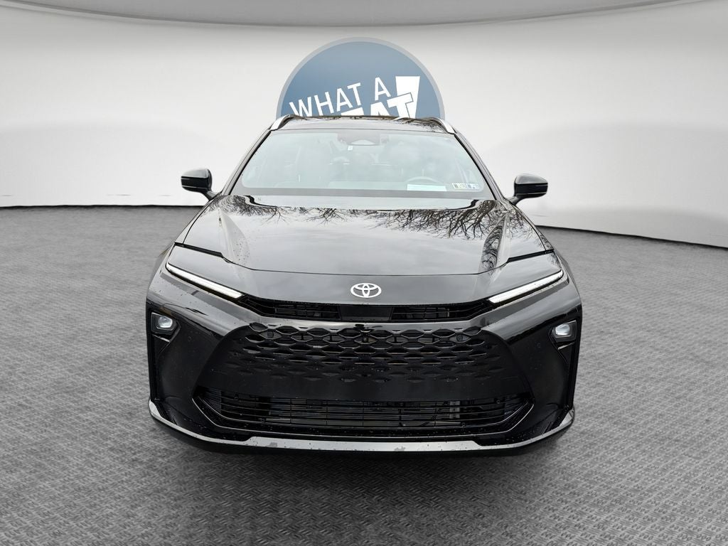 2025 Toyota Crown Signia Limited