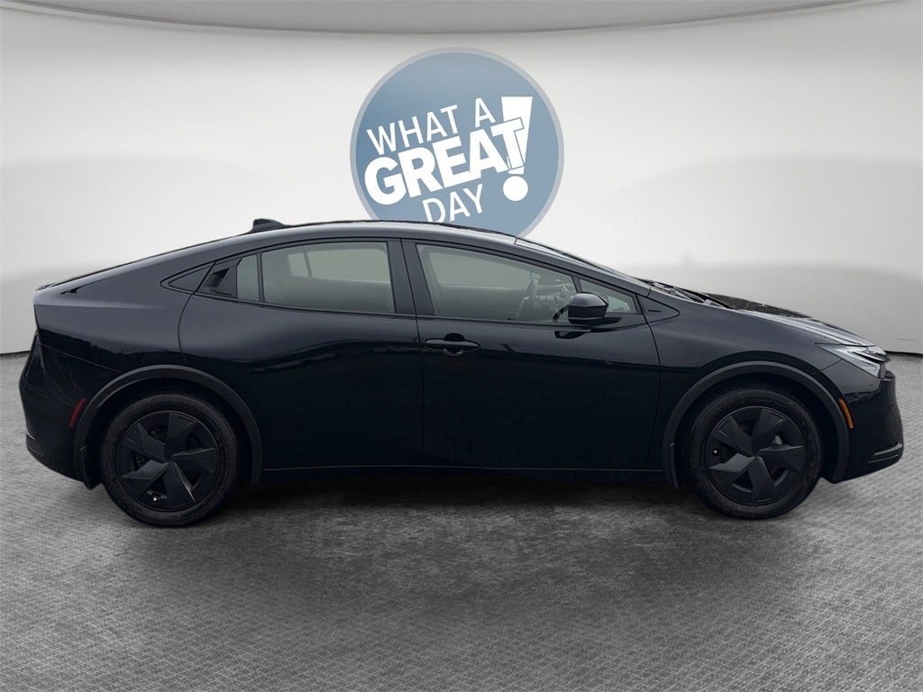 2026 Toyota Prius Base