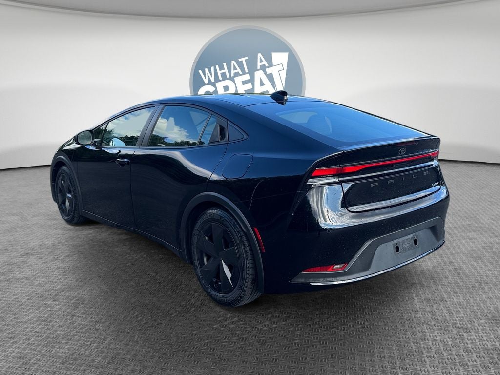 2023 Toyota Prius LE