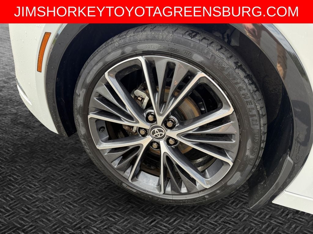 2024 Toyota Prius XLE