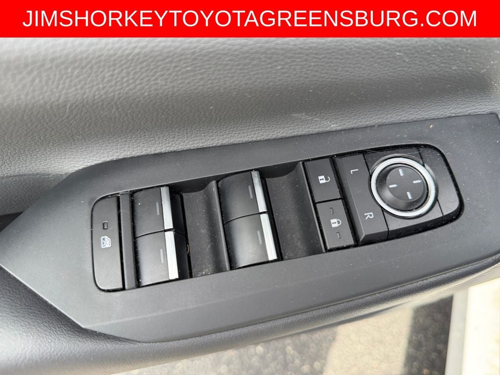 2024 Toyota Prius XLE