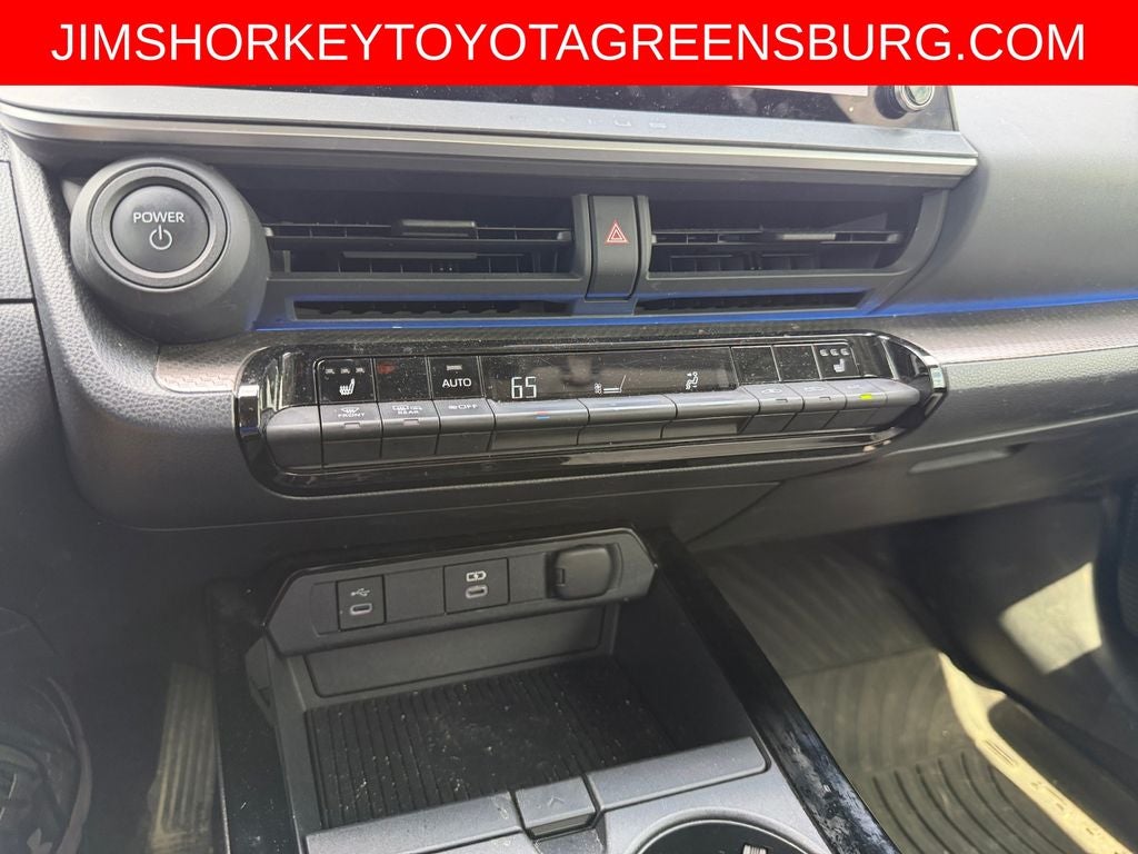 2024 Toyota Prius XLE