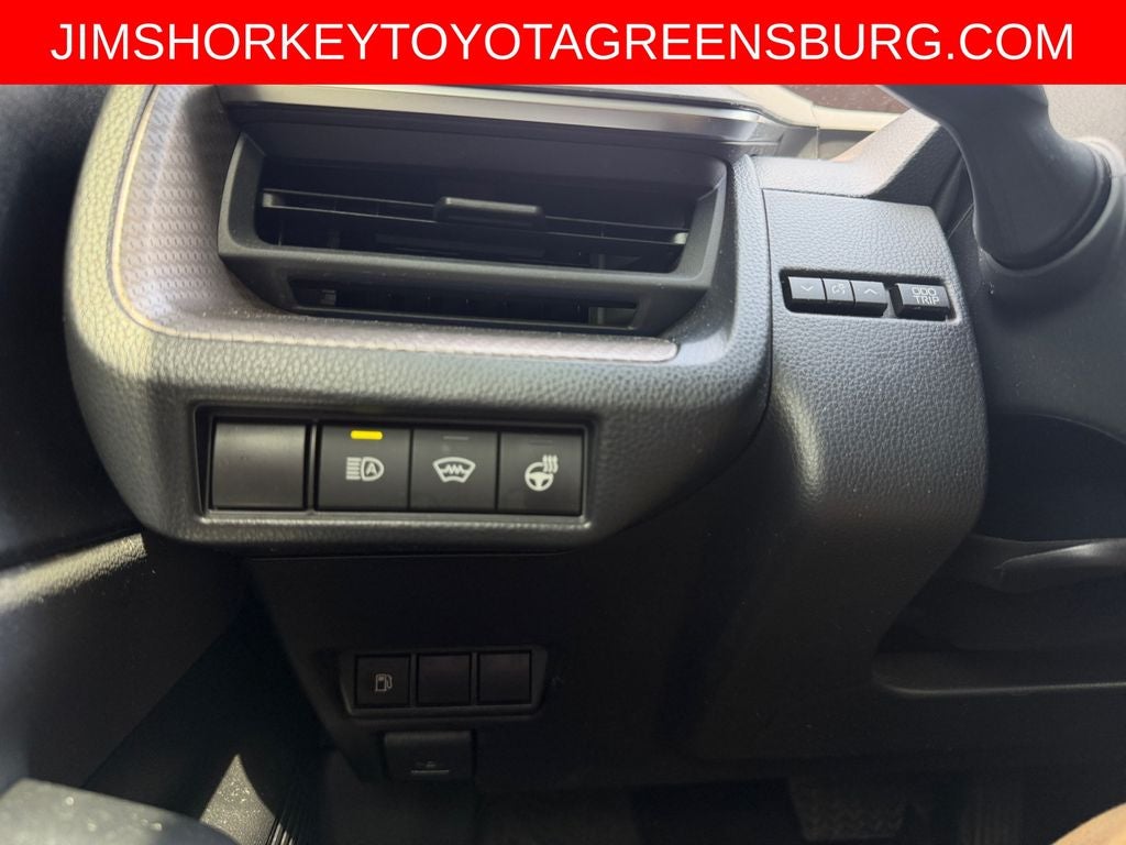 2024 Toyota Prius XLE