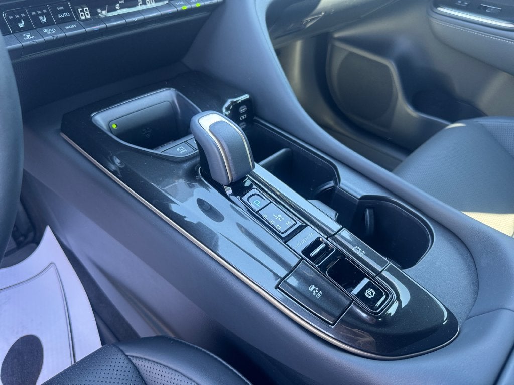 2026 Toyota Crown Platinum