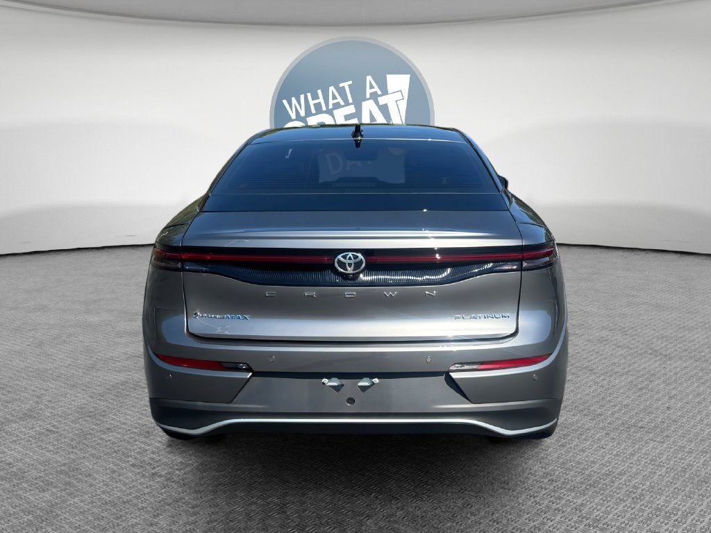 2026 Toyota Crown Platinum