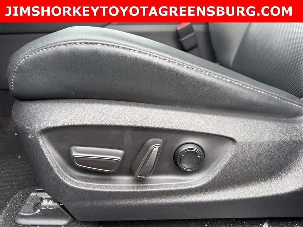 2024 Toyota Crown Platinum