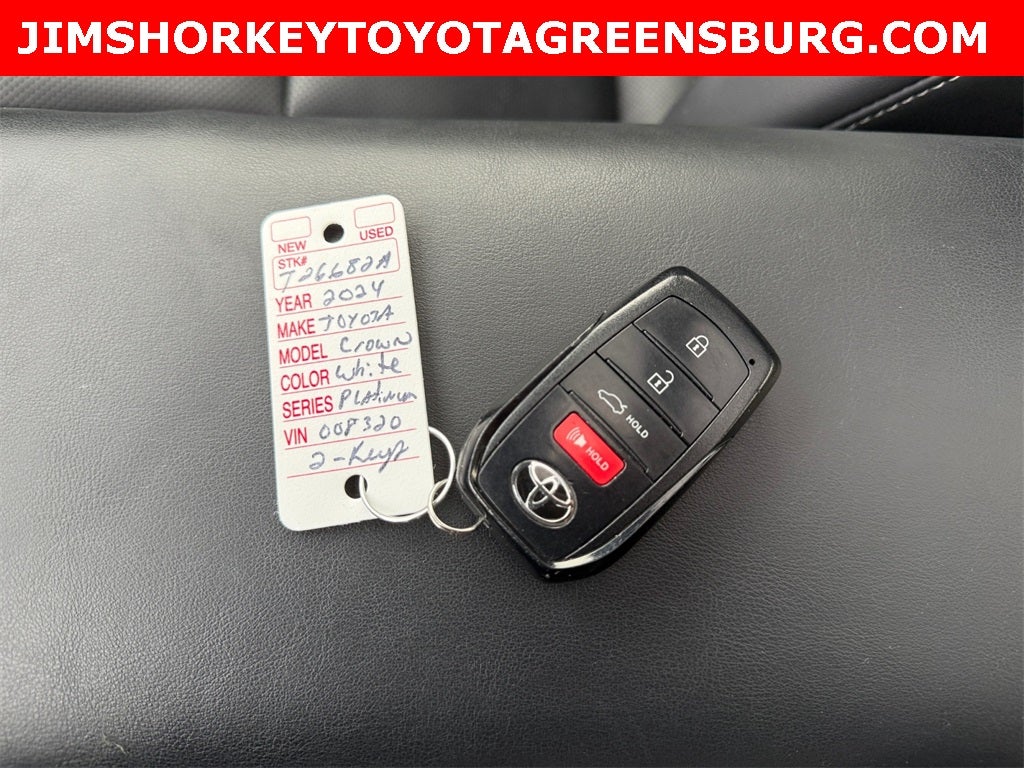 2024 Toyota Crown Platinum