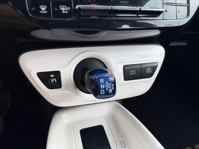 2016 Toyota Prius Three Touring