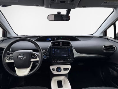 2016 Toyota Prius Three Touring