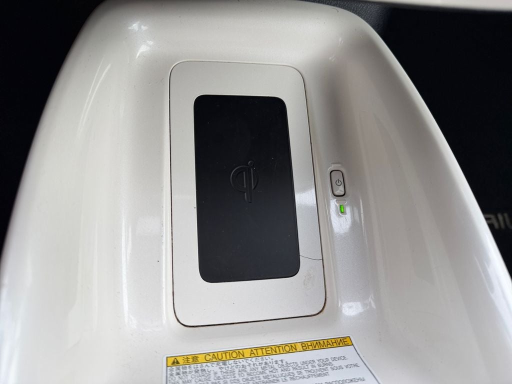 2016 Toyota Prius Three Touring