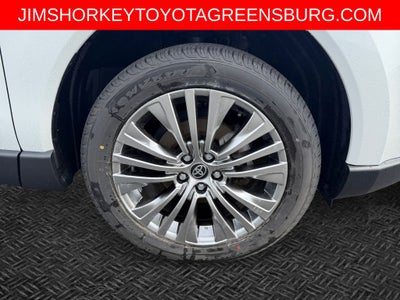 2023 Toyota Venza Base