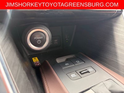 2023 Toyota Venza Base